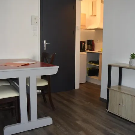 Appart-alma Aparthotel Saint-Laurent-sur-Sèvre