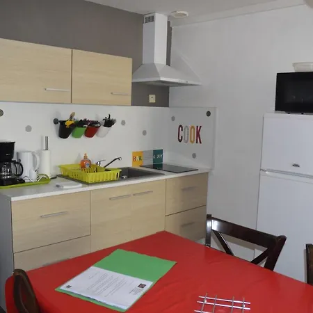 Appart-alma Aparthotel Saint-Laurent-sur-Sèvre