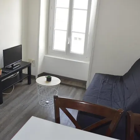 Appart-alma Aparthotel 2*