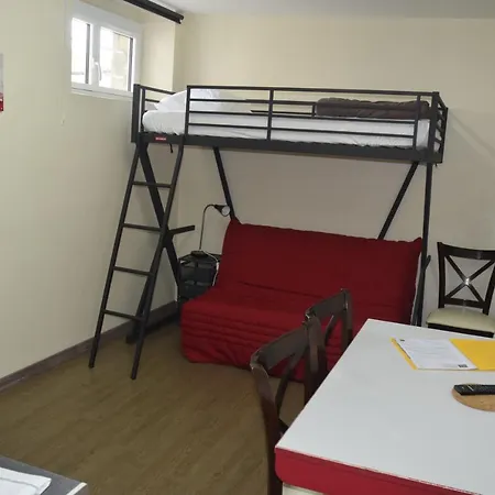 Aparthotel Appart-alma Saint-Laurent-sur-Sevre