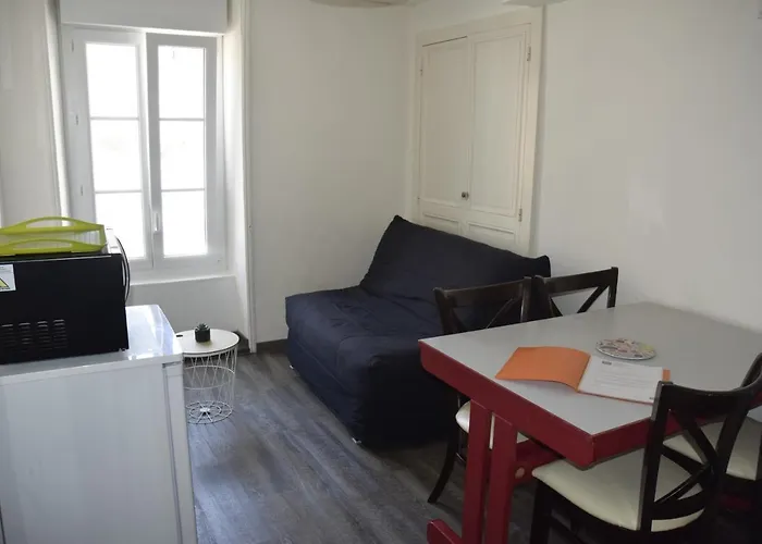 Apartmanhotel Appart-alma 3*