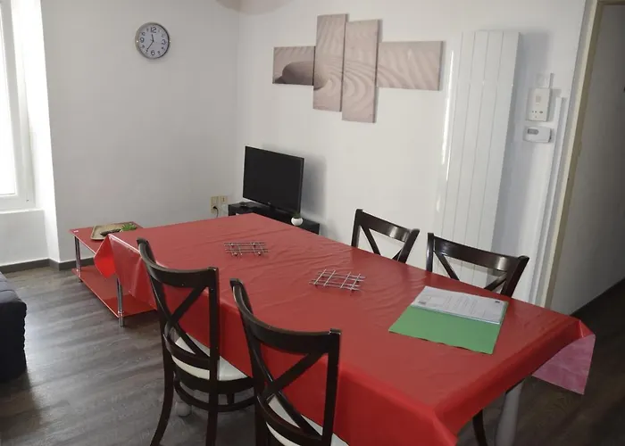 Apartmanhotel Appart-alma 3*