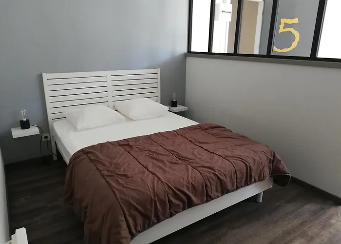 Appart-alma 3* Saint-Laurent-sur-Sèvre